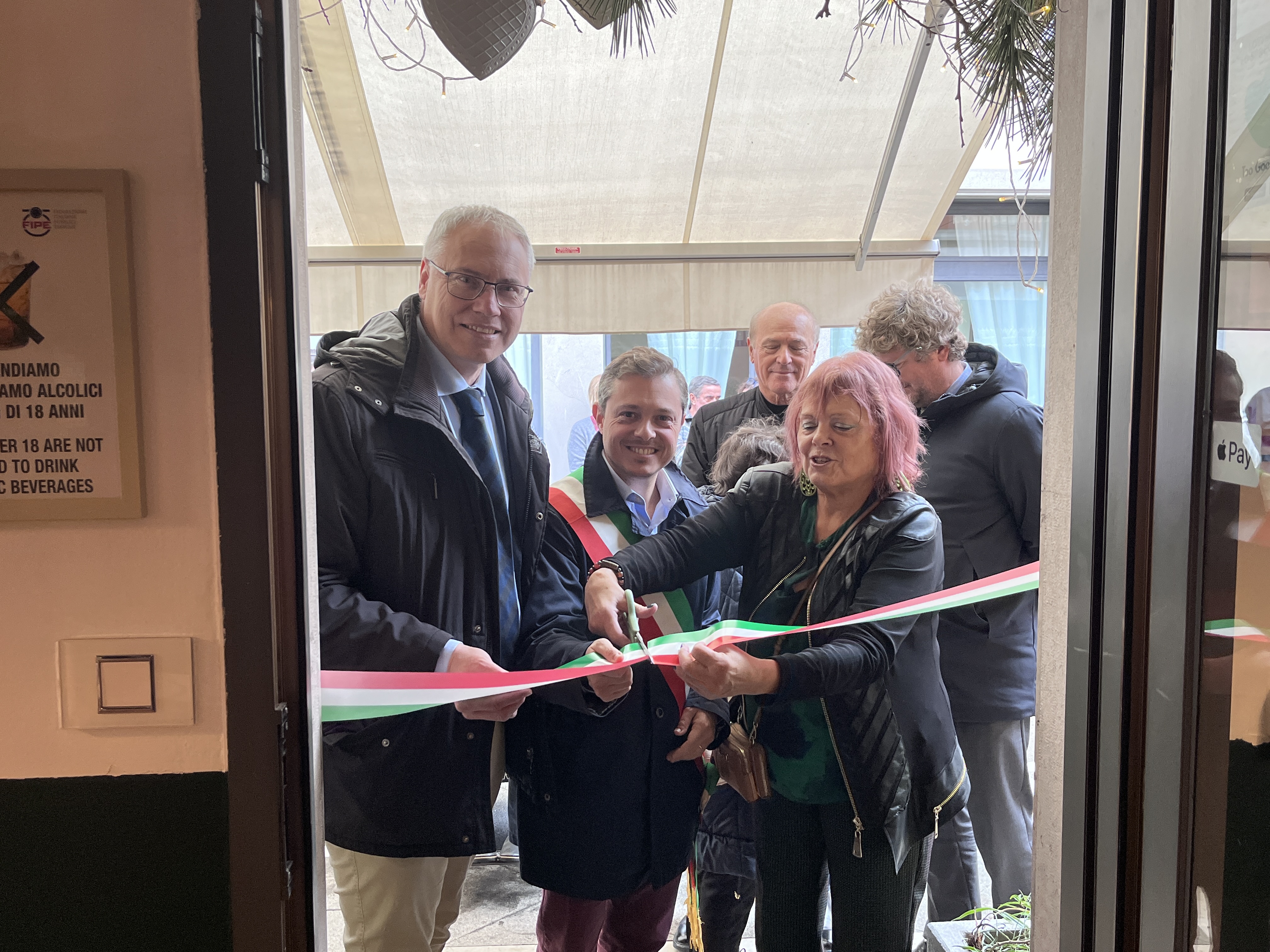 DISABILITÀ. BORDIN INAUGURA BISTROT A UD: INCLUSIONE LAVORO VERA SFIDA